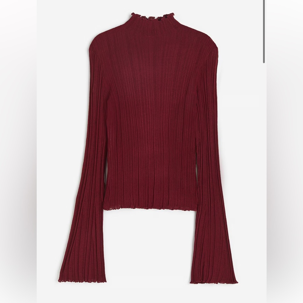 H&M Ribbed Burgundy Blouse